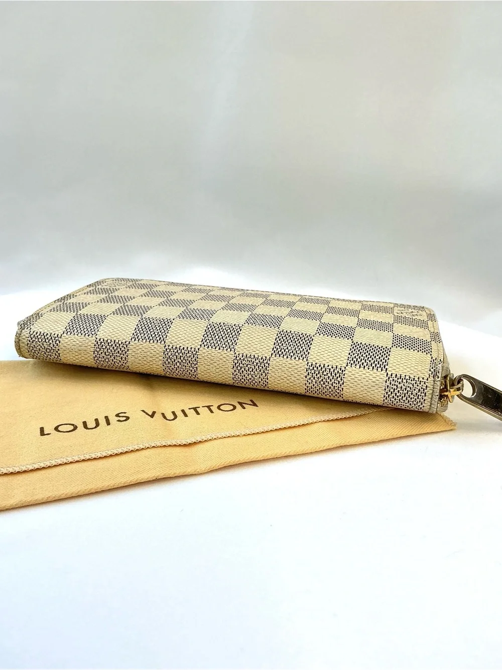 Louis Vuitton authentic louis