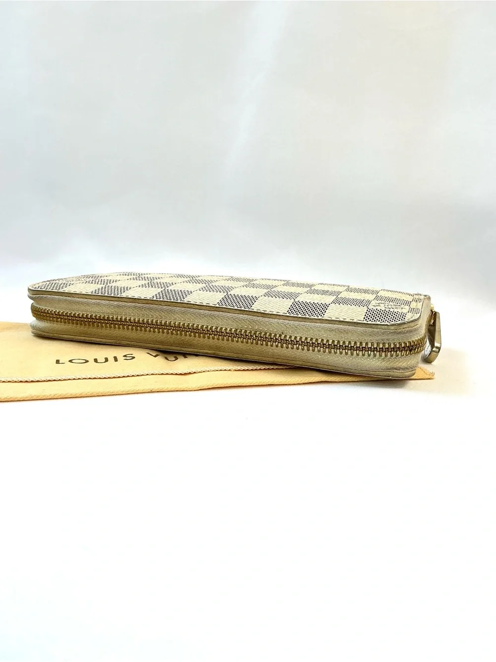 Louis Vuitton authentic louis