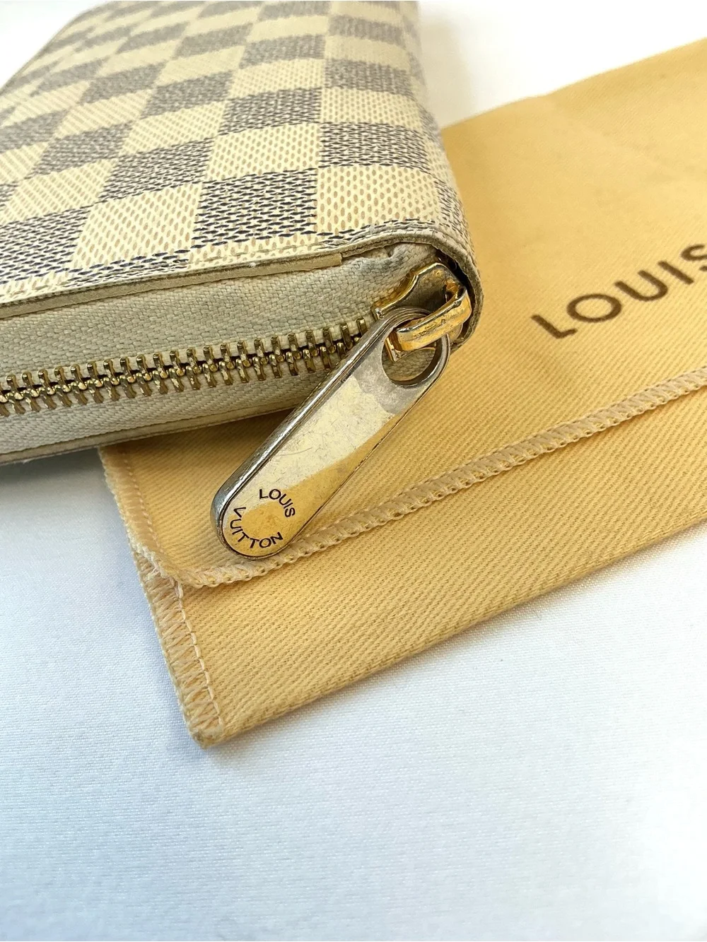 Louis Vuitton authentic louis