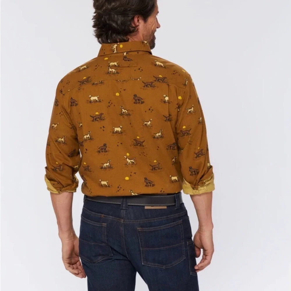 Duluth Trading Co casual button