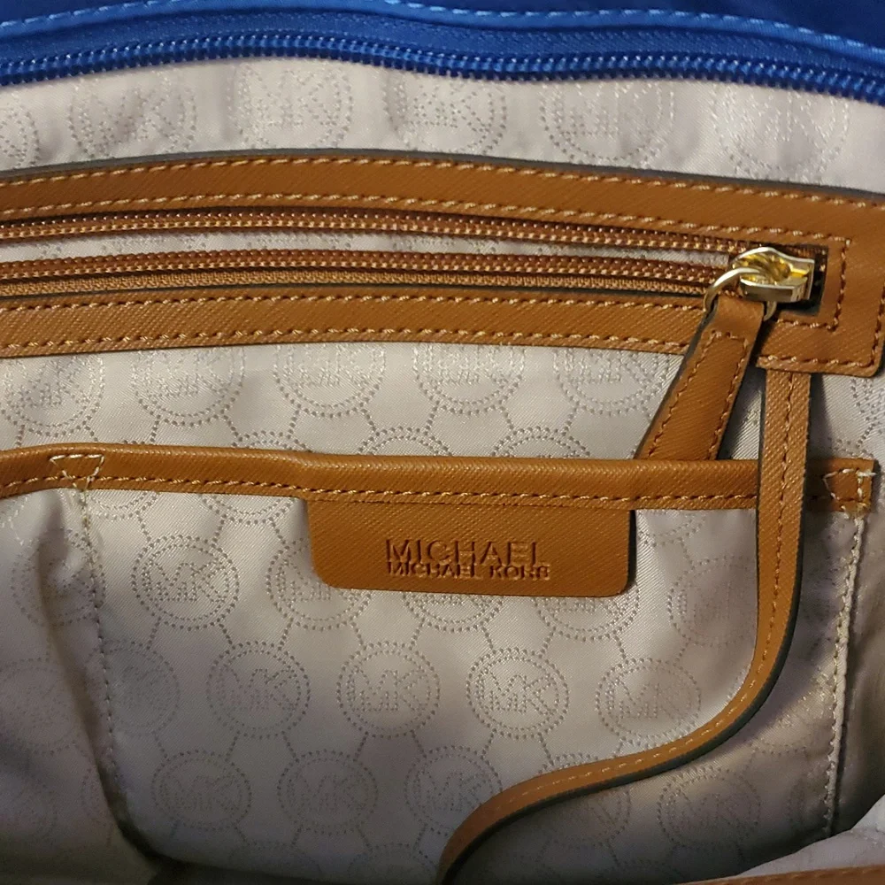 Michael Kors authentic michael