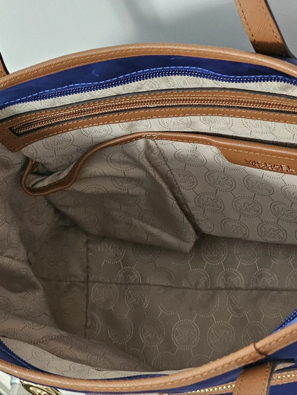 Michael Kors authentic michael