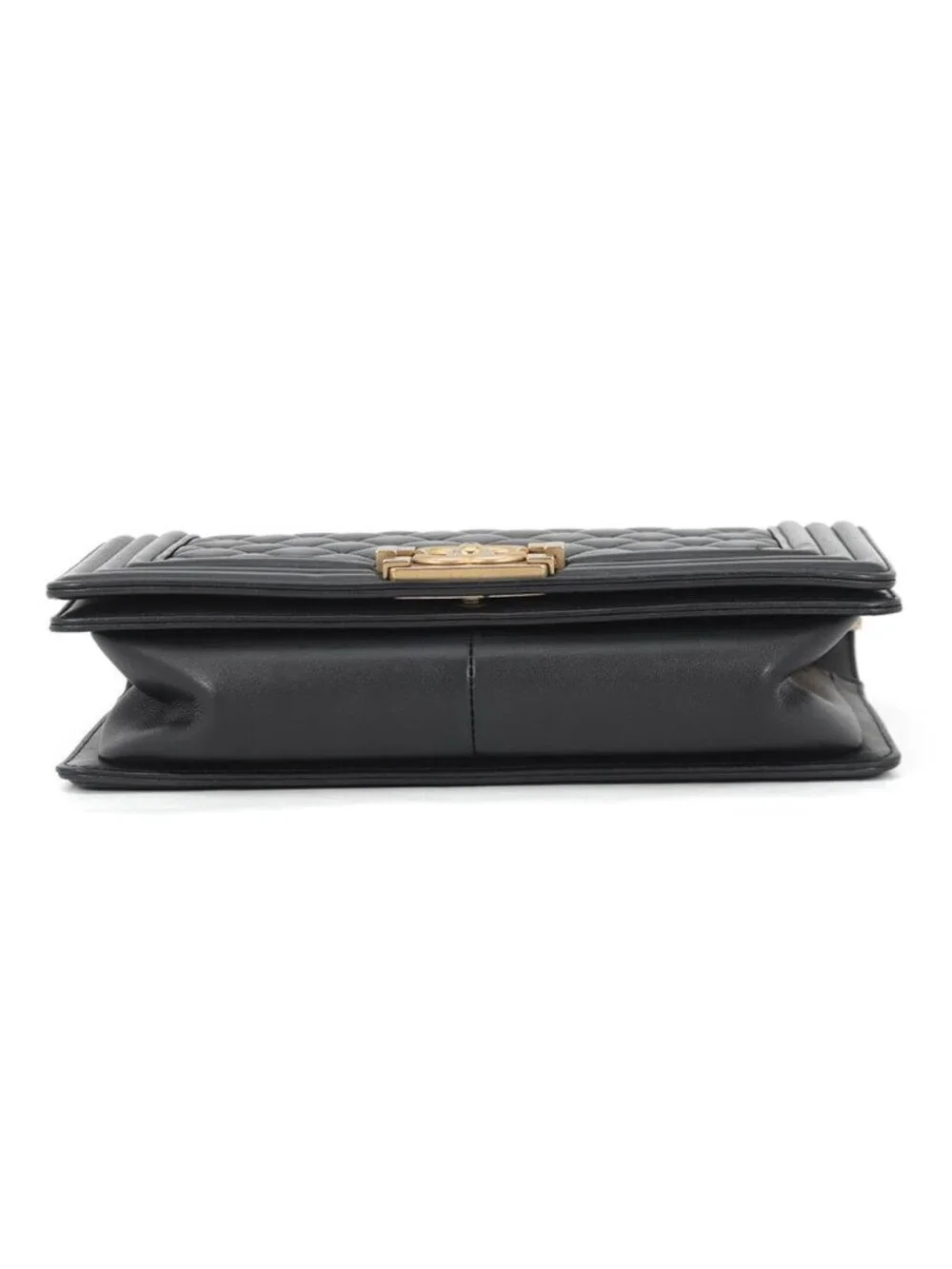 CHANEL purposes pet