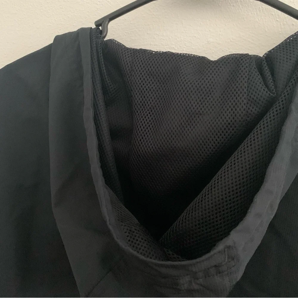 Under Armour activities pockets size