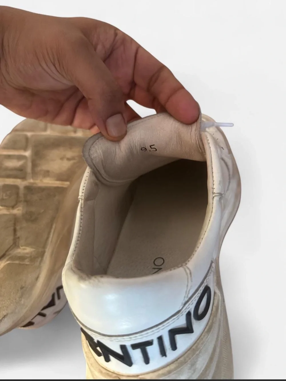 Valentino lace logo subtle