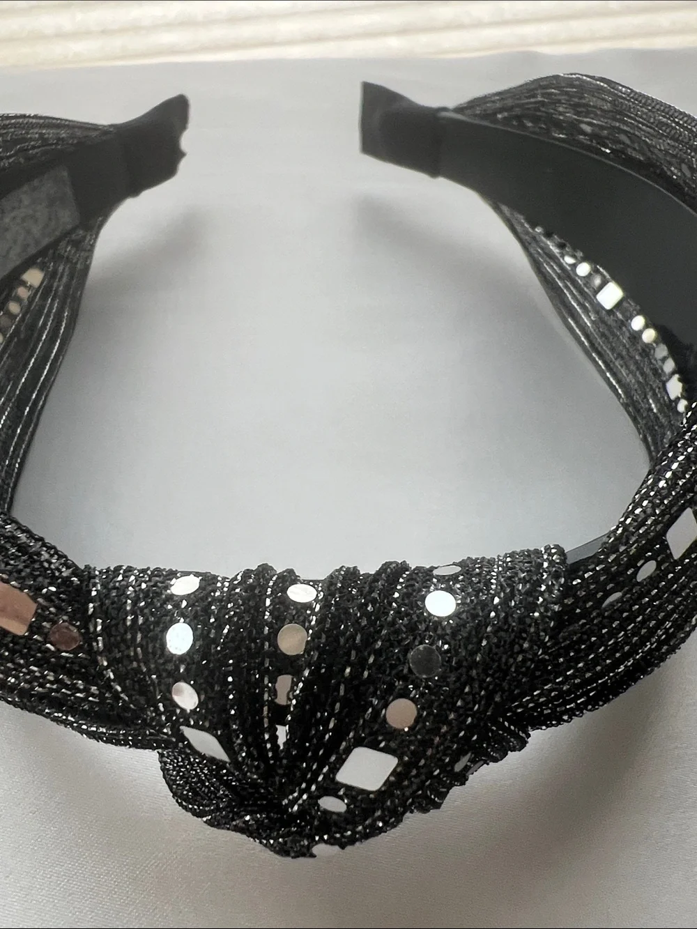 Unbranded bead adds