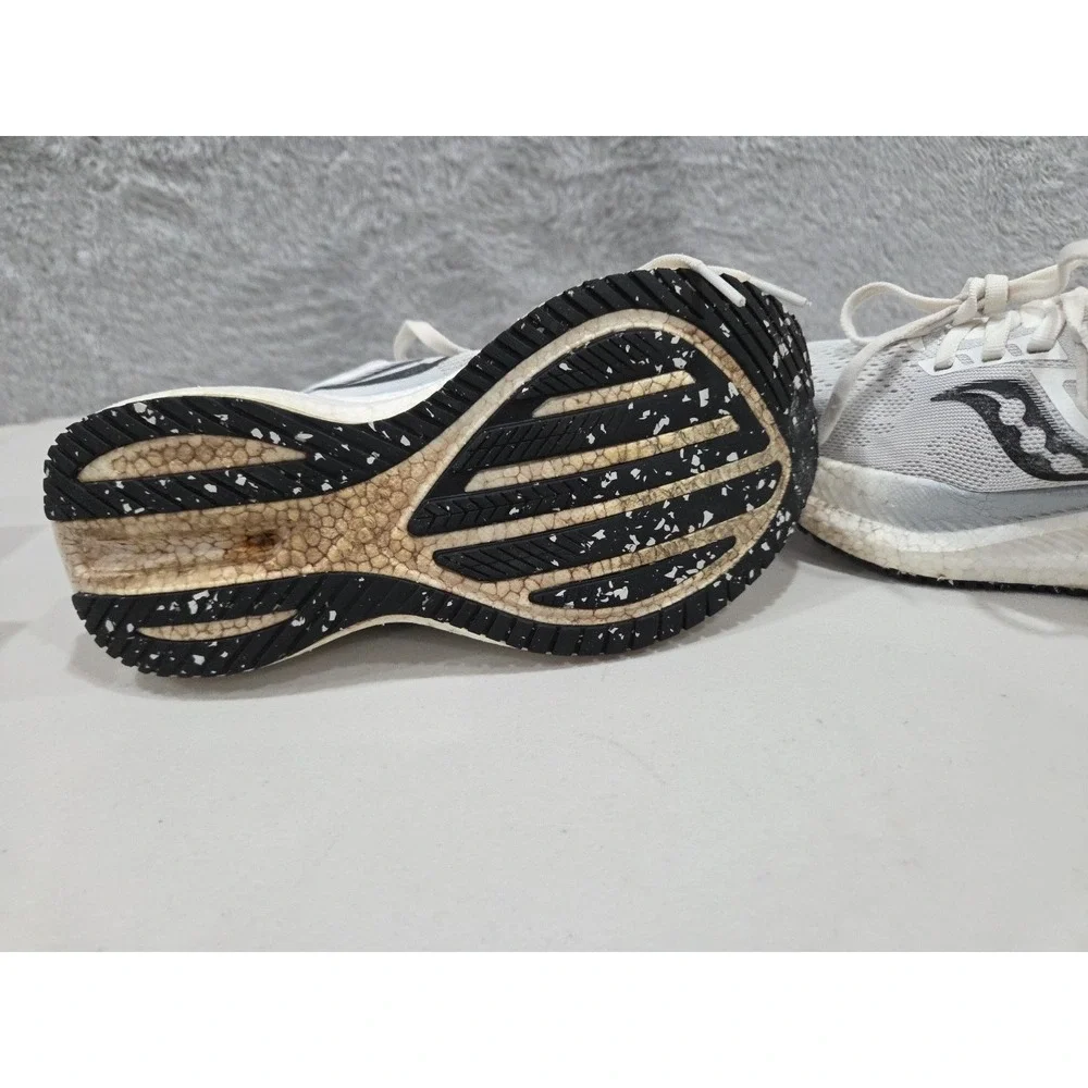 Saucony triumph 20