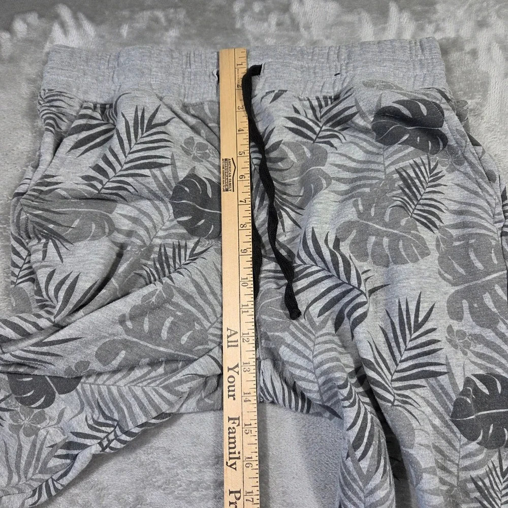 Hollywood comfortable gray