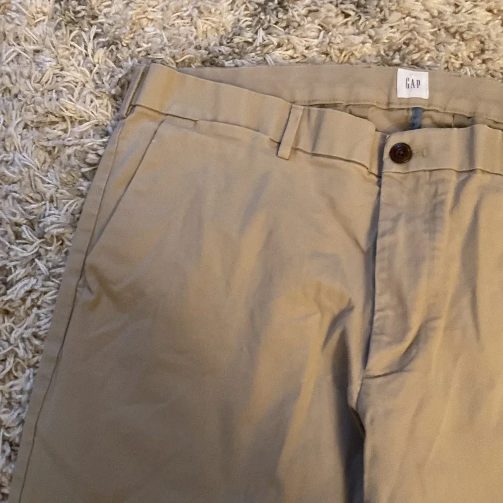 Gap Mens Athletic Fit Khaki Chino Pants Tan Beige 40x34‎ Cotton Blend Stretch