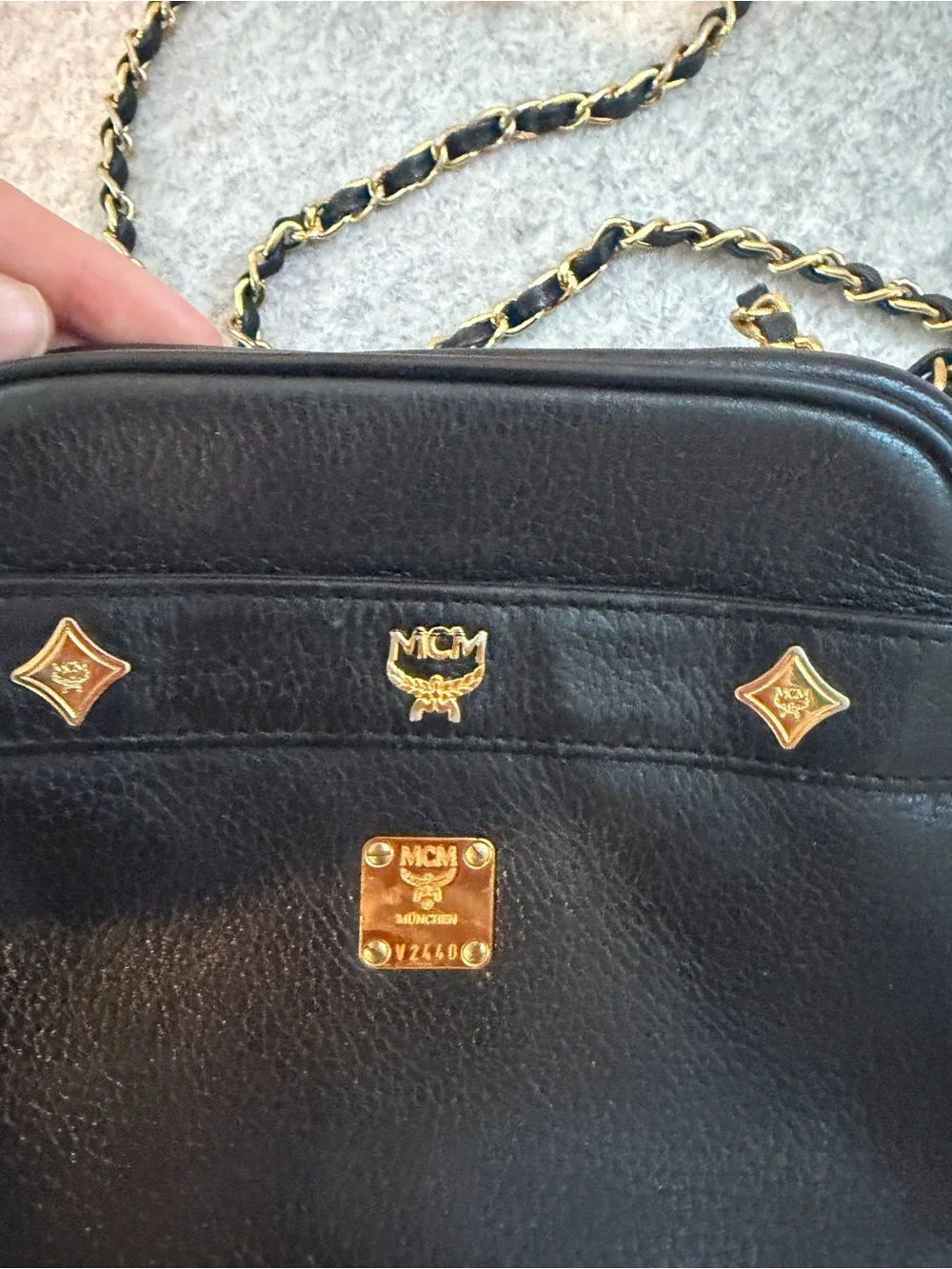 MCM compact black
