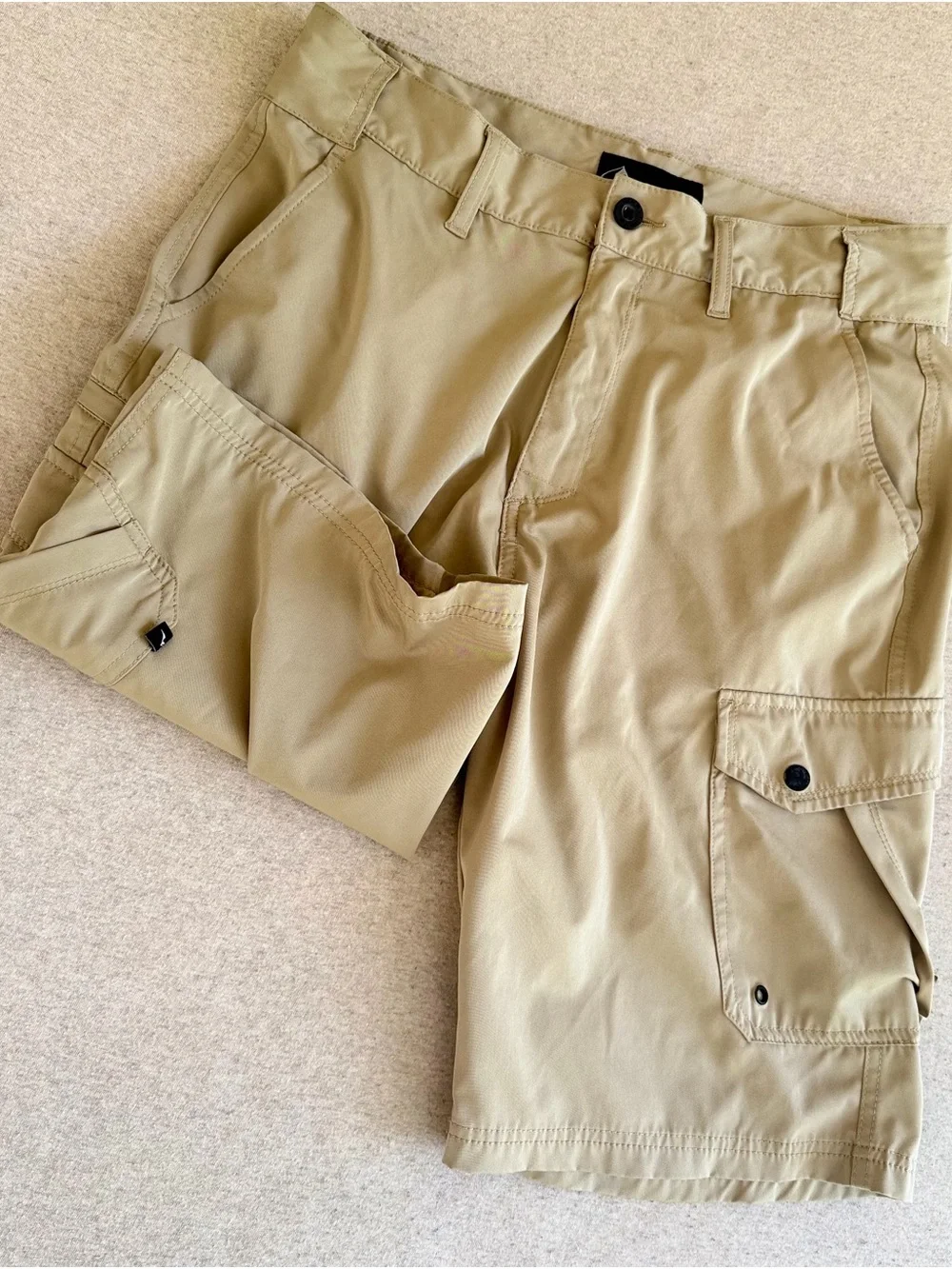 Denali Men's Size 32 Hybrid Cargo Shorts Delta Khaki Utility Outdoor