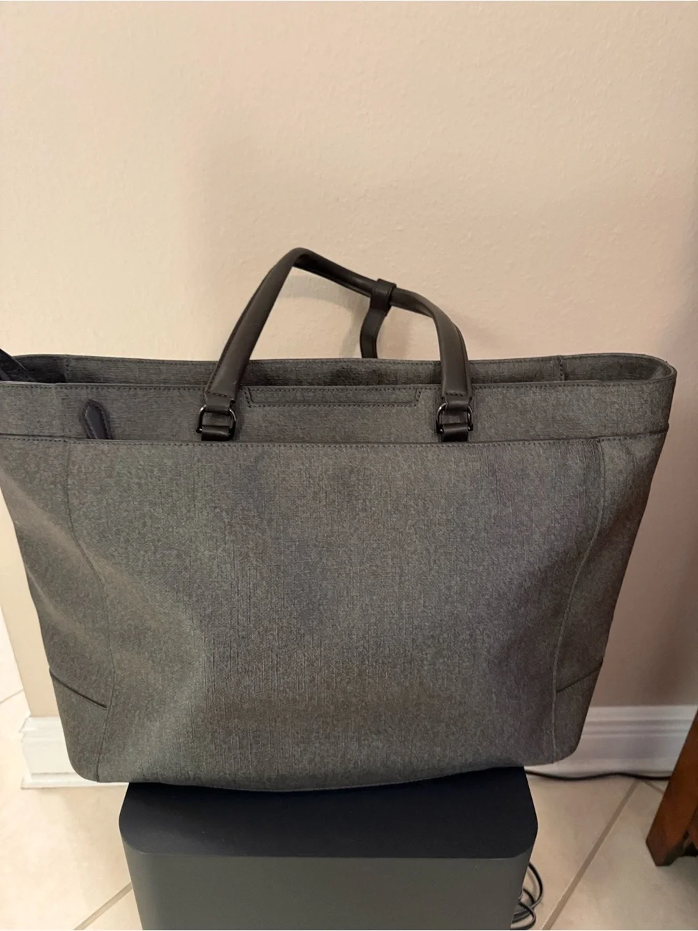 Tumi spacious tote