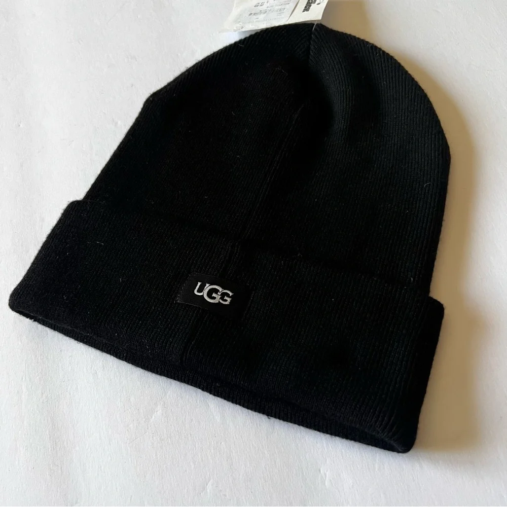 UGG knit cuffed