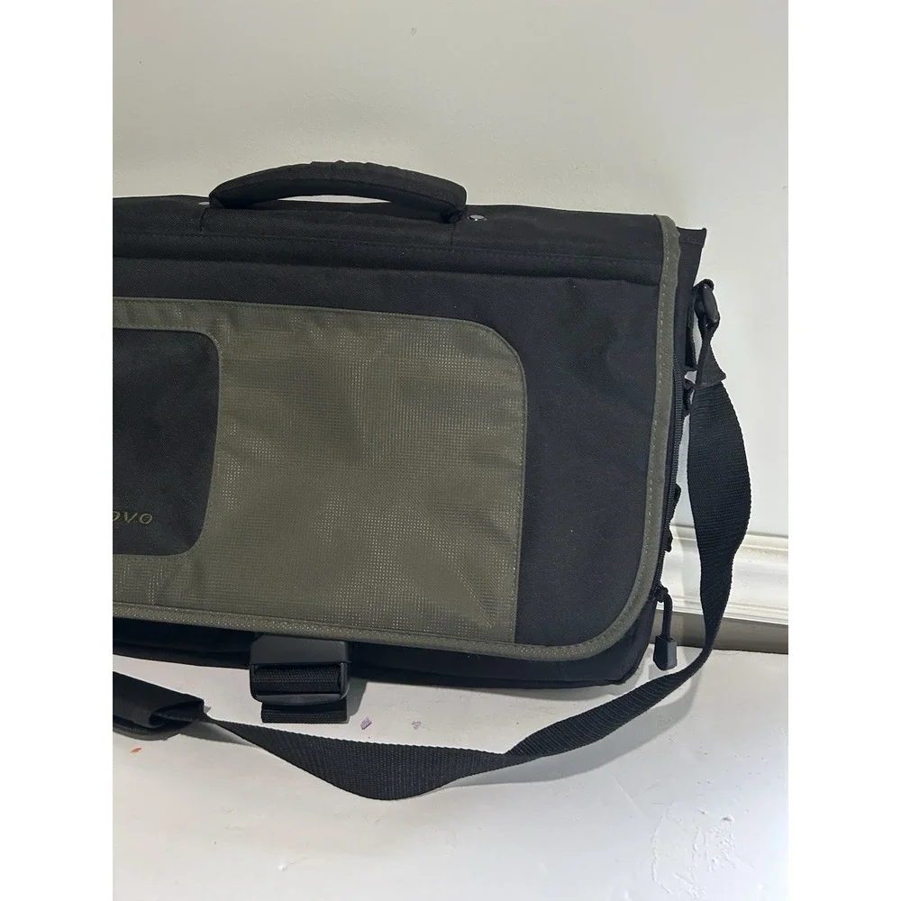 Lenovo laptop messenger