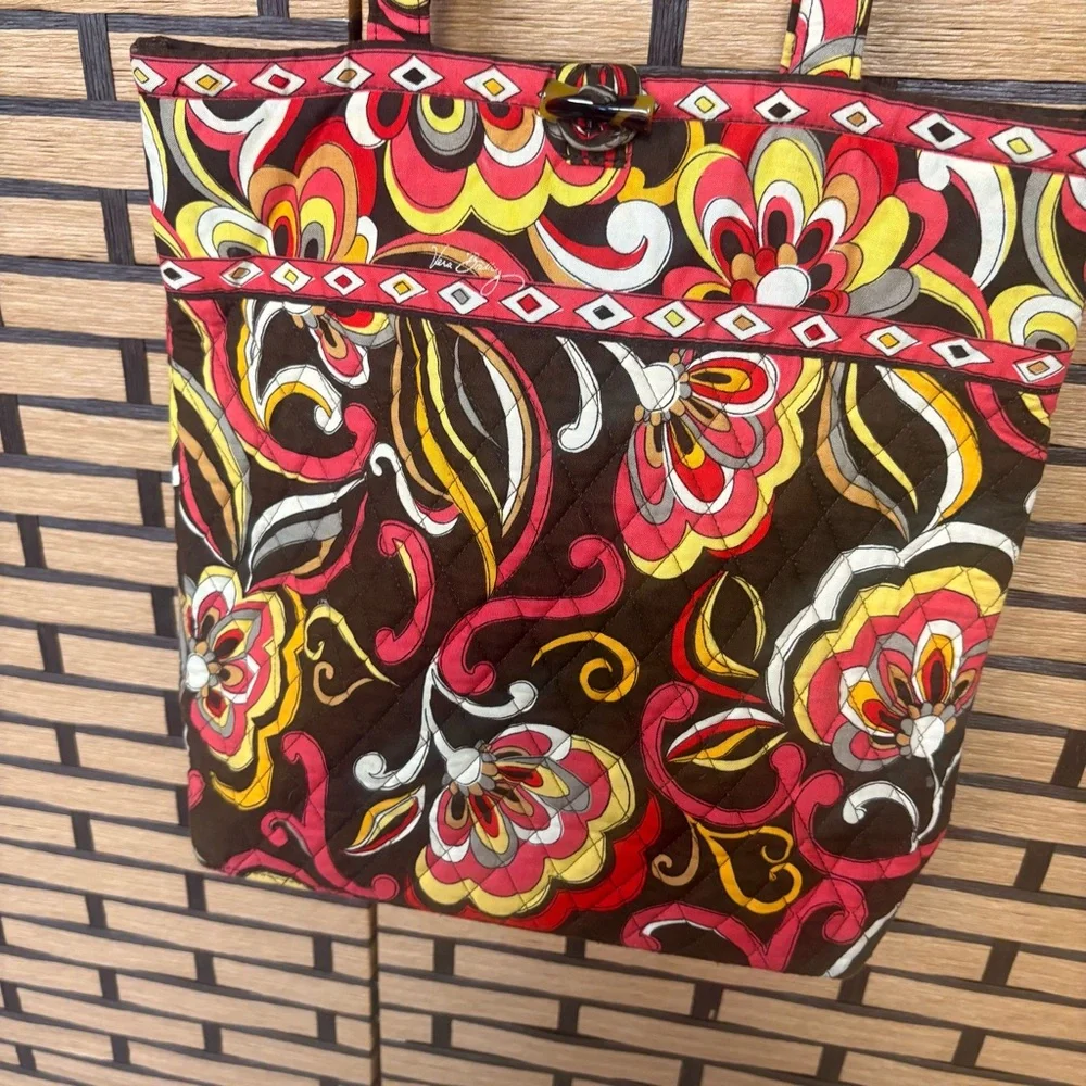 Vera Bradley this good