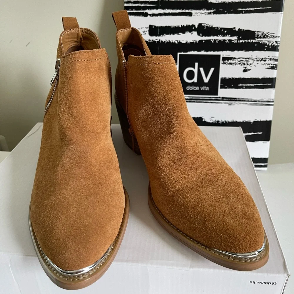 DV by Dolce Vita  Women’s Oaxana Suede Bootie | Tan | Size 9