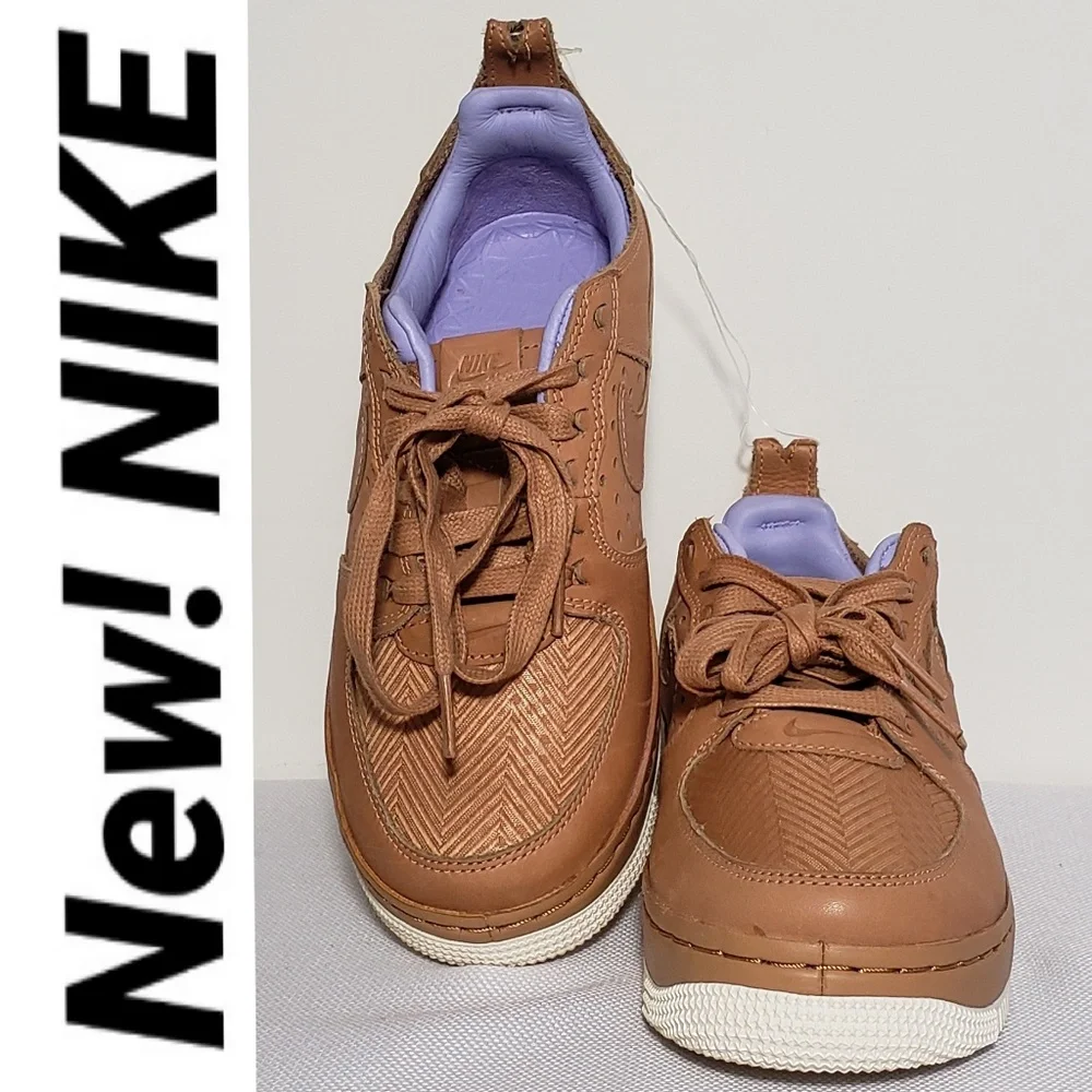 Nike size nwob
