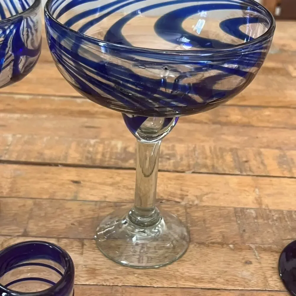 Unmarked style blue