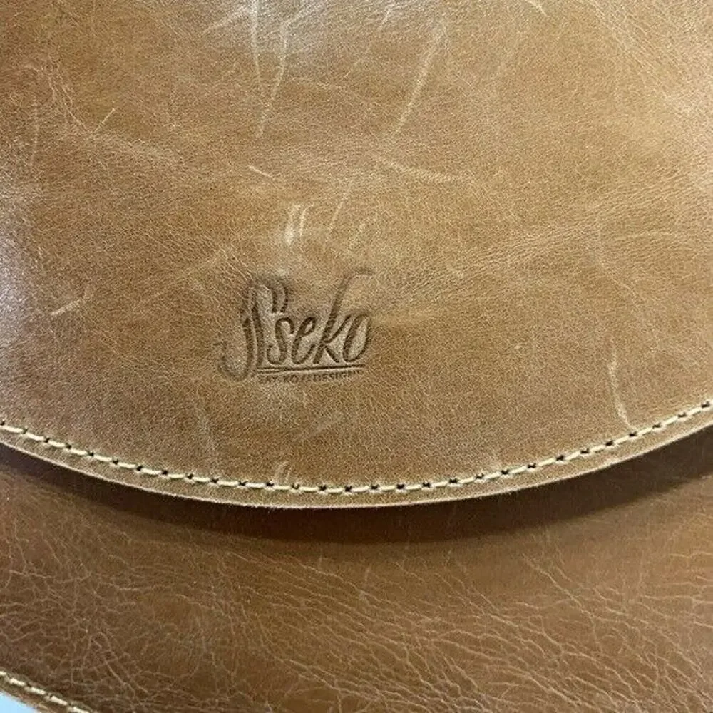 Sseko‎ Half Moon Cognac Leather Crossbody Bag Adjustable Strap Purse Size Small