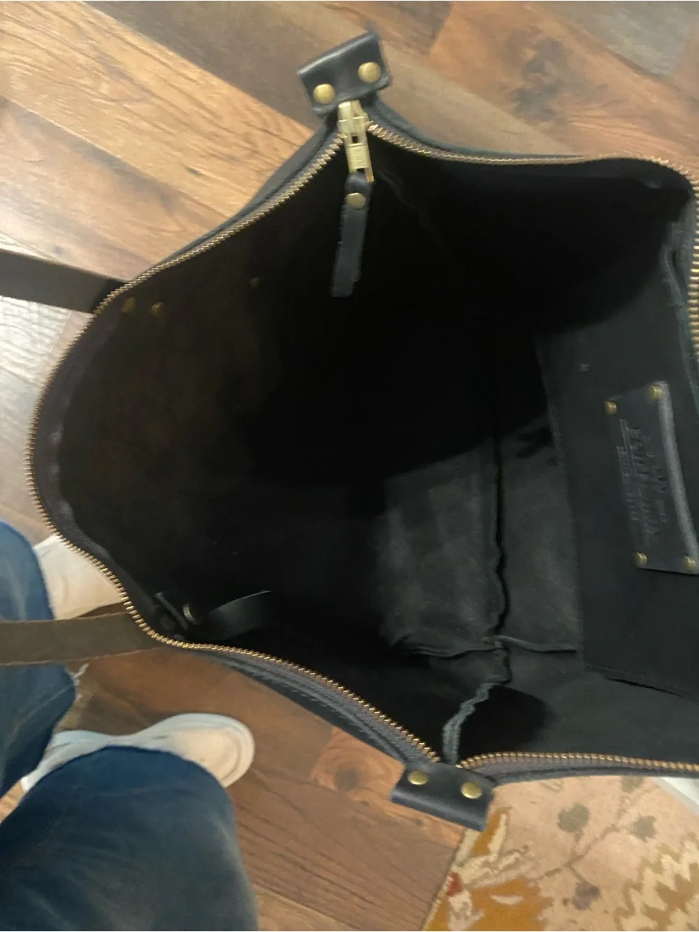 Portland Leather classic black