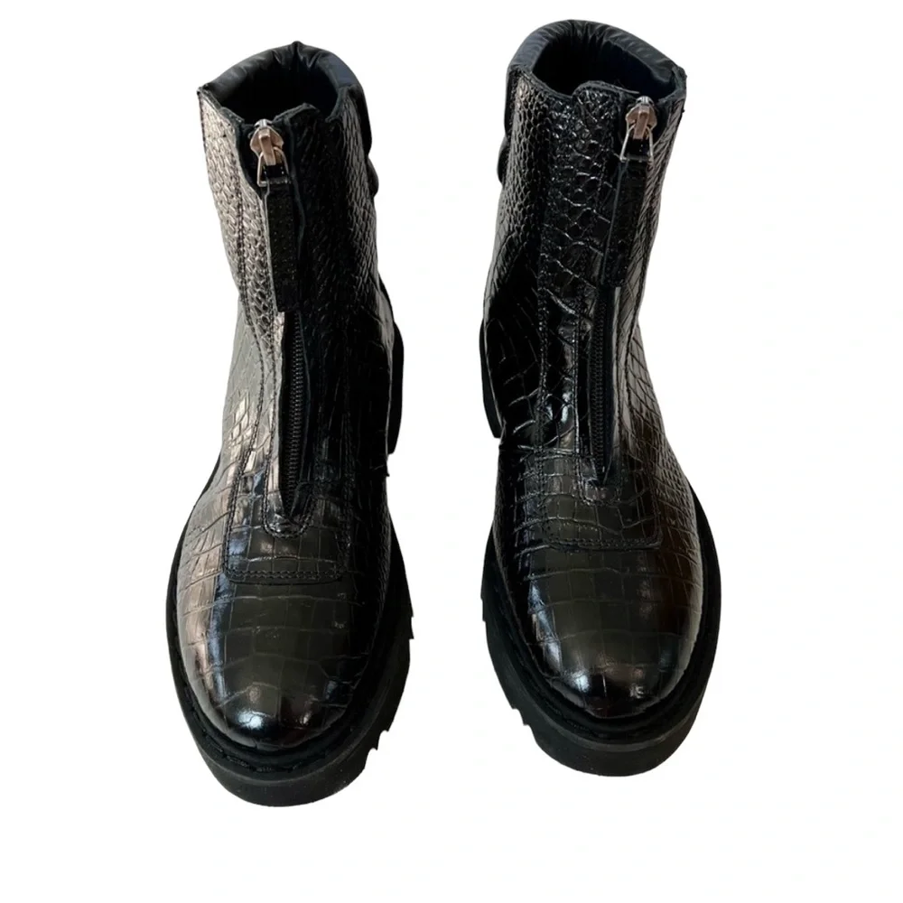 Aquatalia Harlo Croc Embossed Leather Hiker Lug Sole Boots Women’s 7 Designer