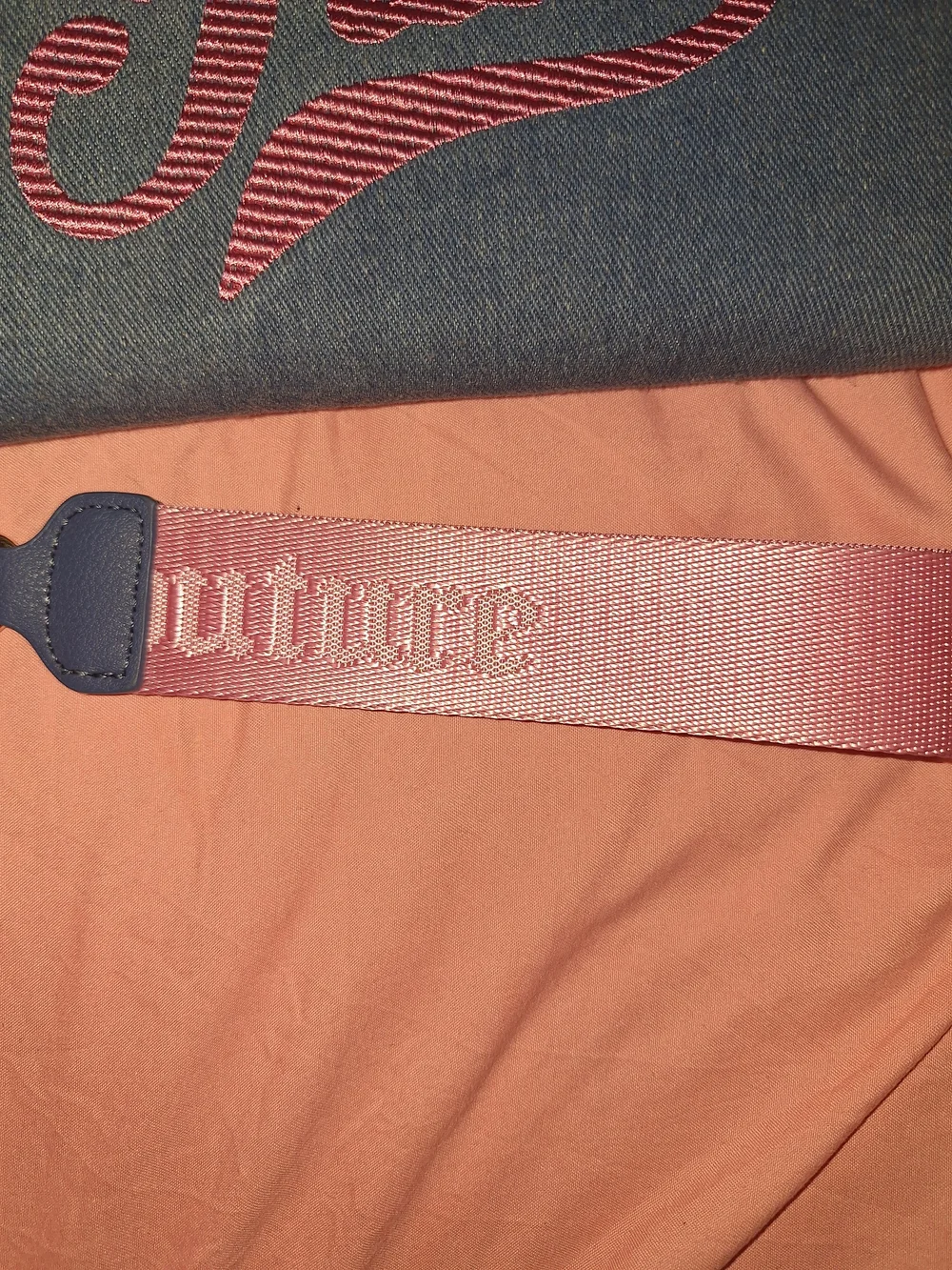 EXCLUSIVE Juicy Couture Blue Denim Zip Wallet with Pink Logo Strap