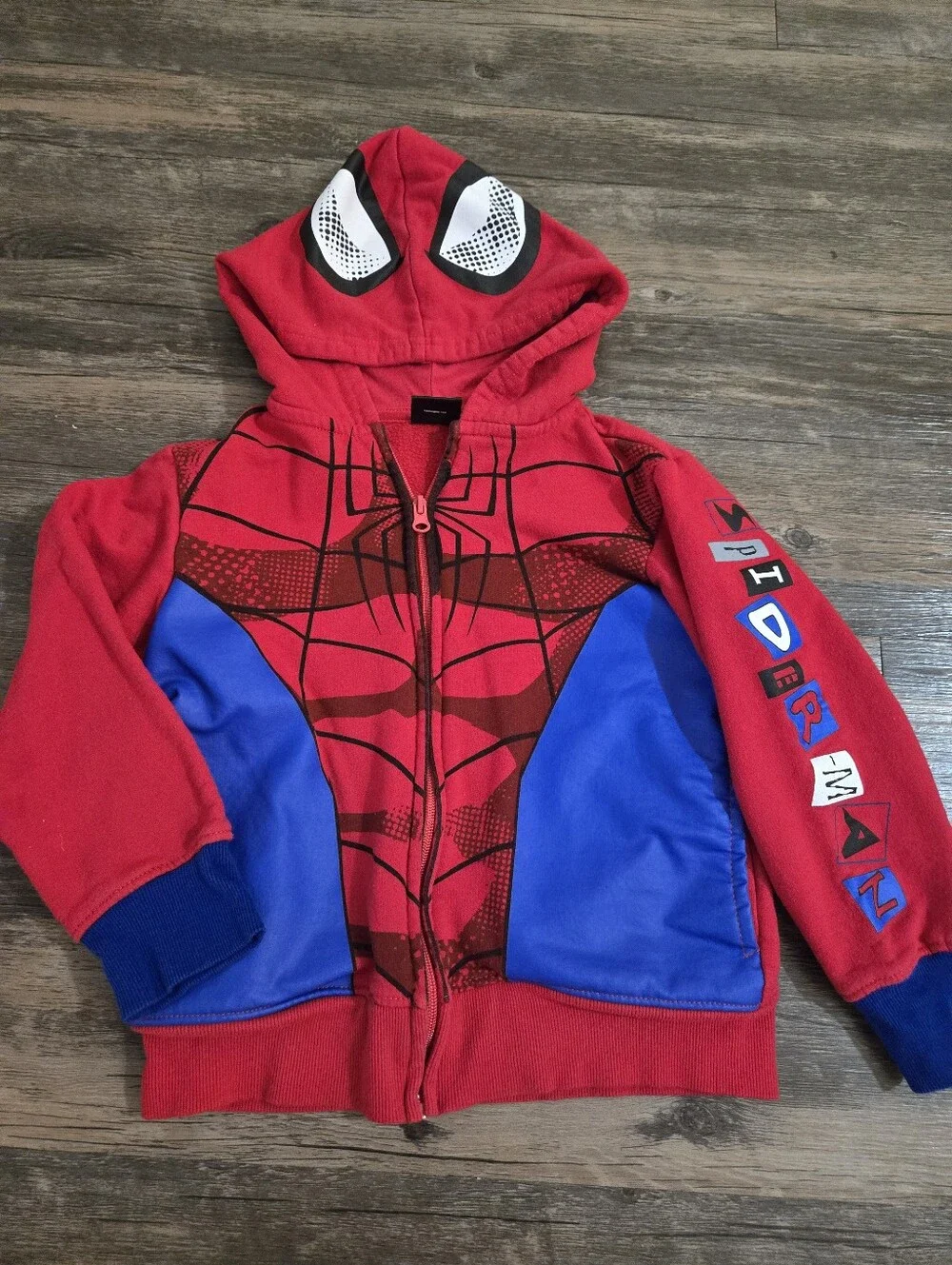 Spiderman clothes spot grey