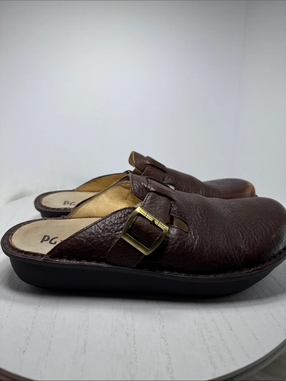 Algeria clogs buckle casual