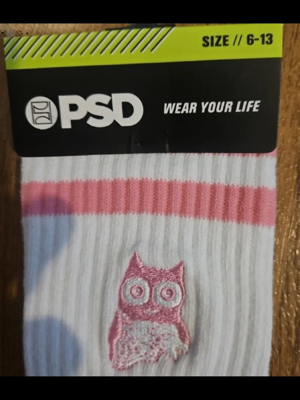 PSD knit features