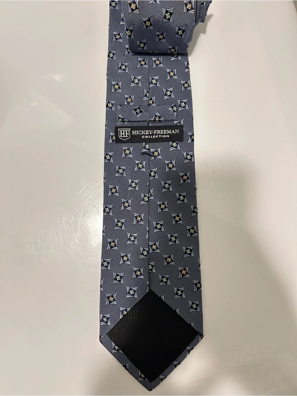 Hickey Freeman refined navy