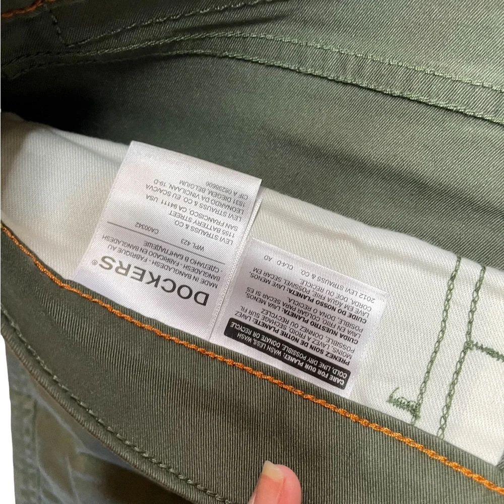 Dockers these chinos
