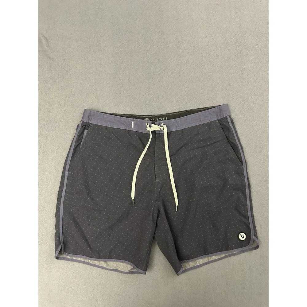 Vuori Men's Size 38 Gray Board Shorts Swimming Trunks Drawstring Beach Swim