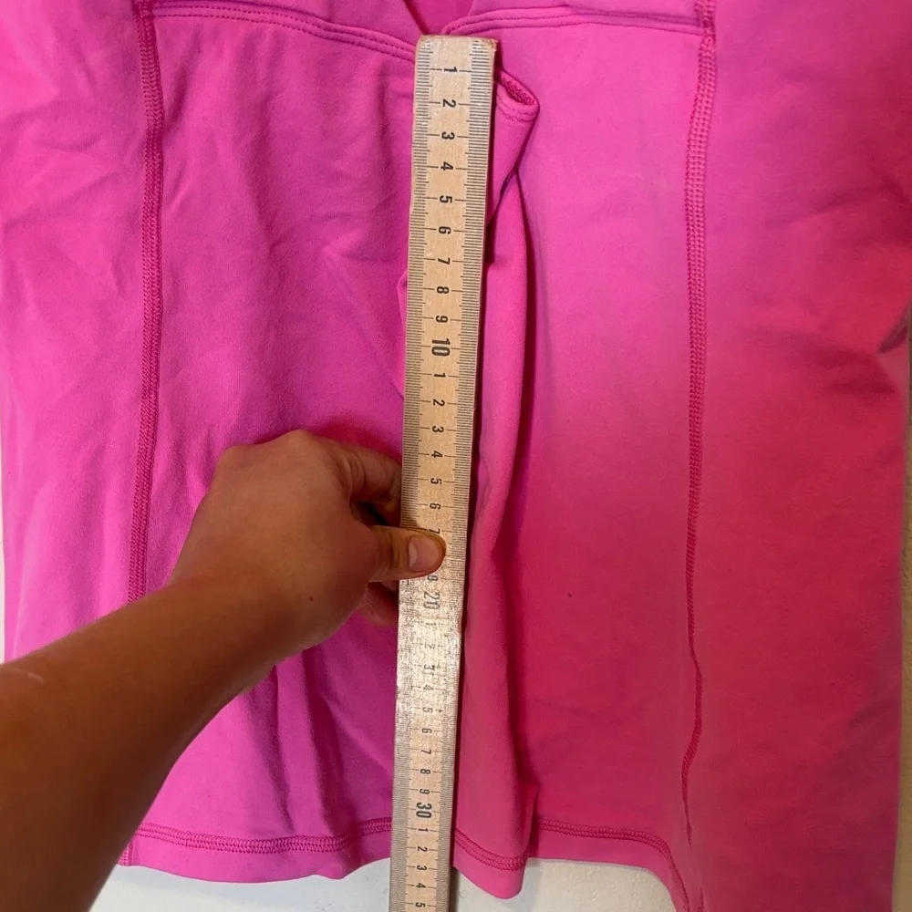 lululemon athletica vibrant pink