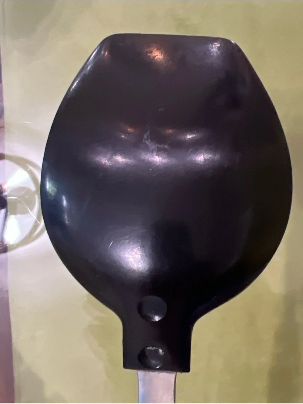 Ekco black head