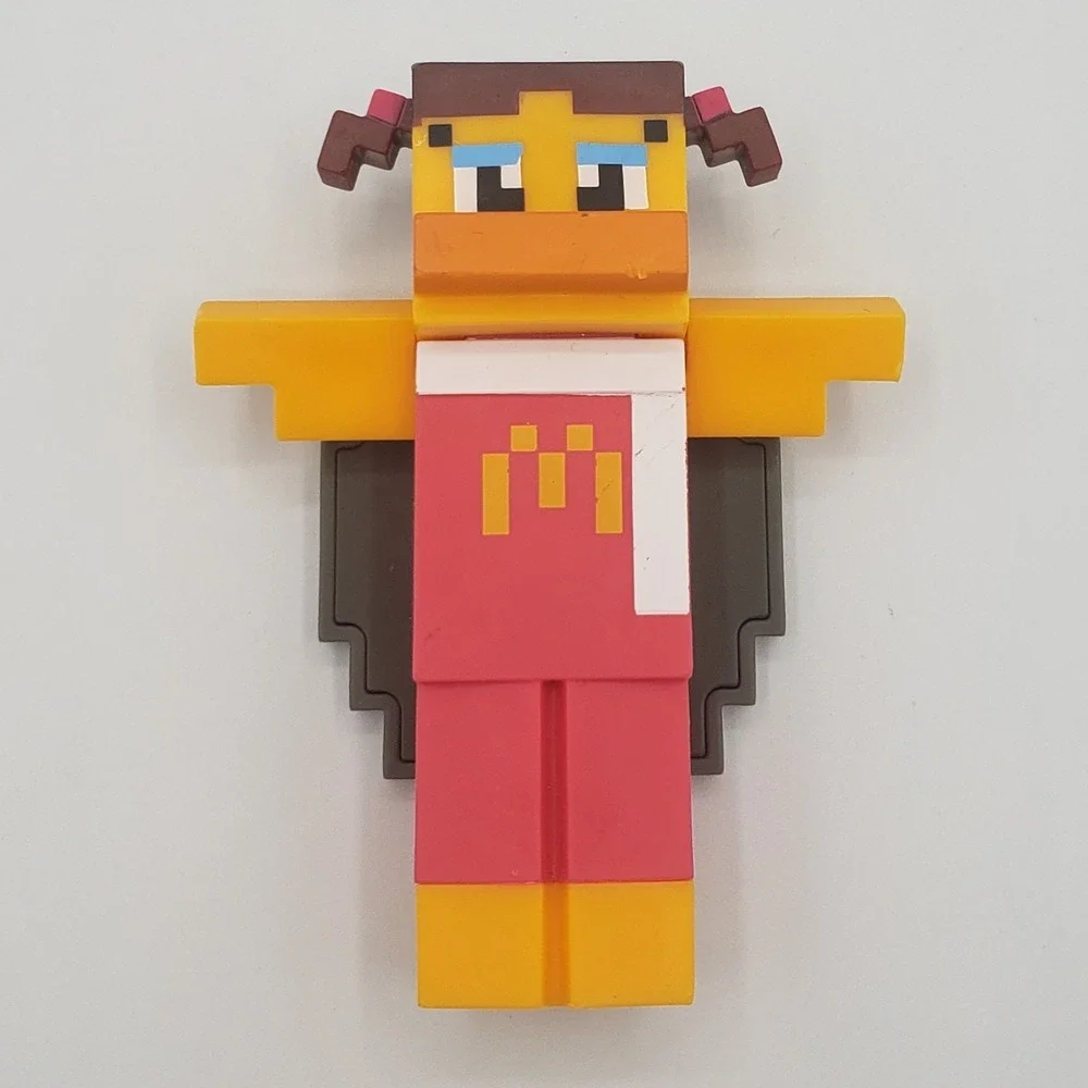 LIMITED EDITION Minecraft McDonalds Statue and- Birdie wings‎