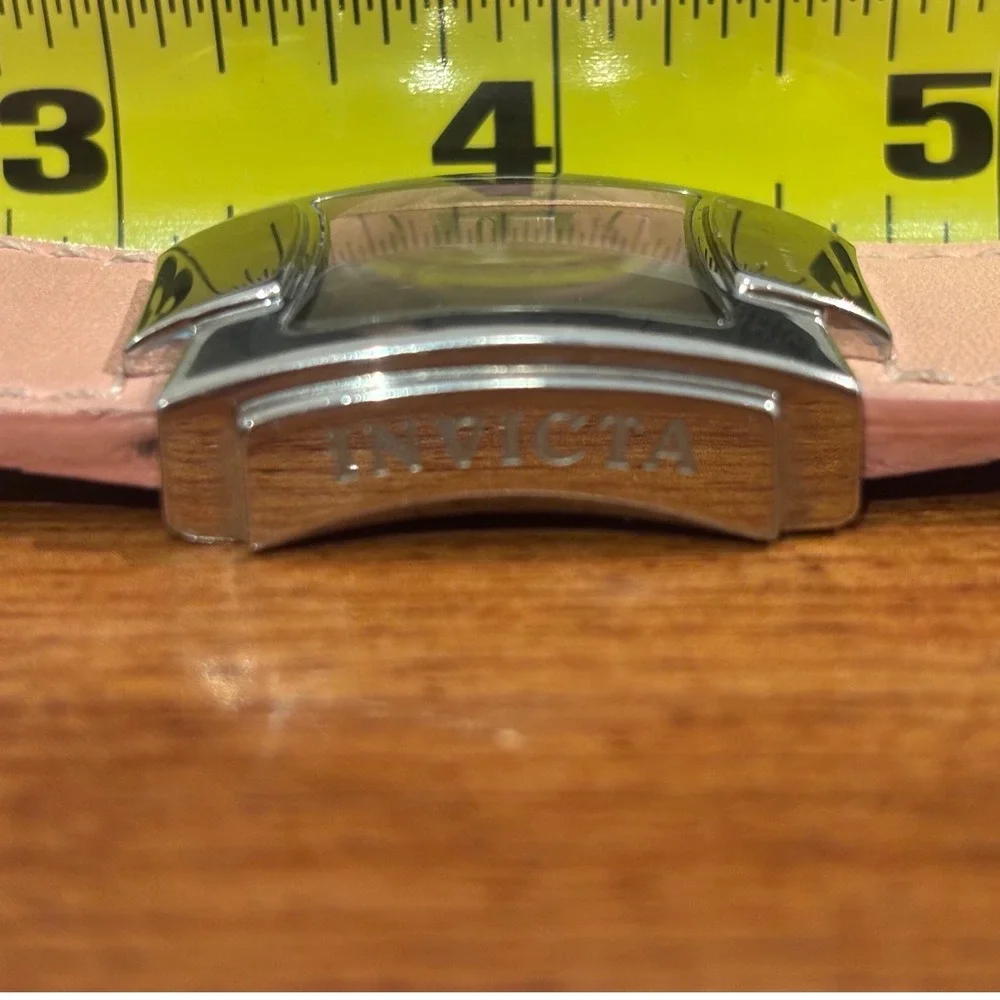Invicta 2317 square