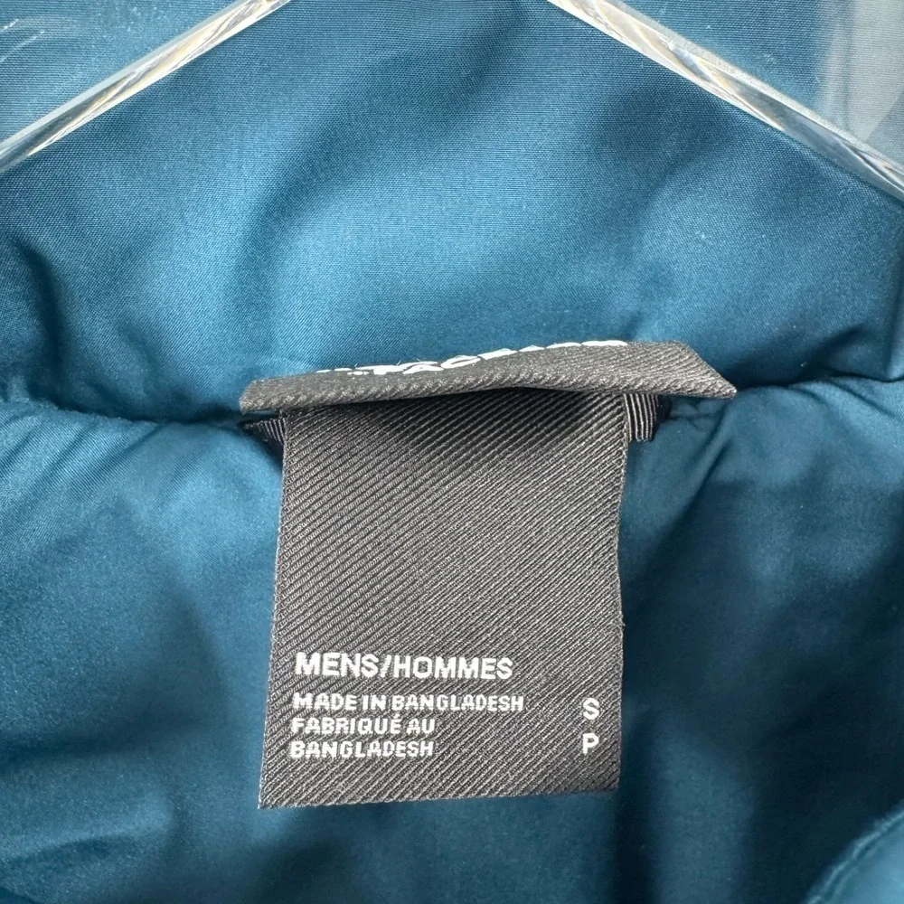 The North Face standard fit