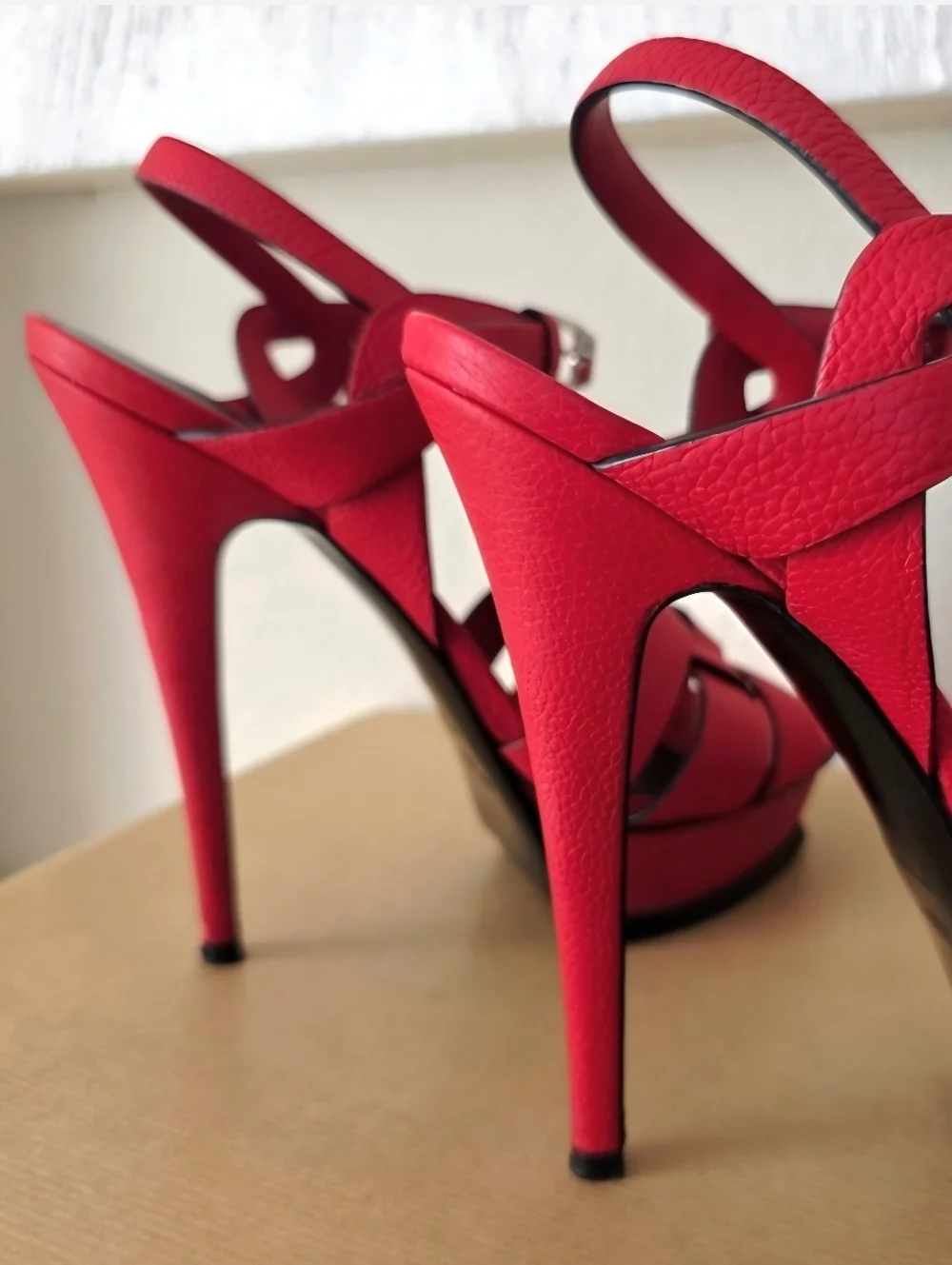 YSL Yves Saint Laurent Red Leather Strappy Ankle Strap High Heels EU38 / US8