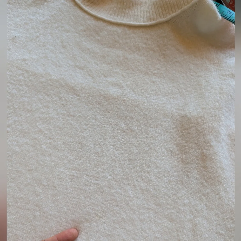 Free People knit plush best