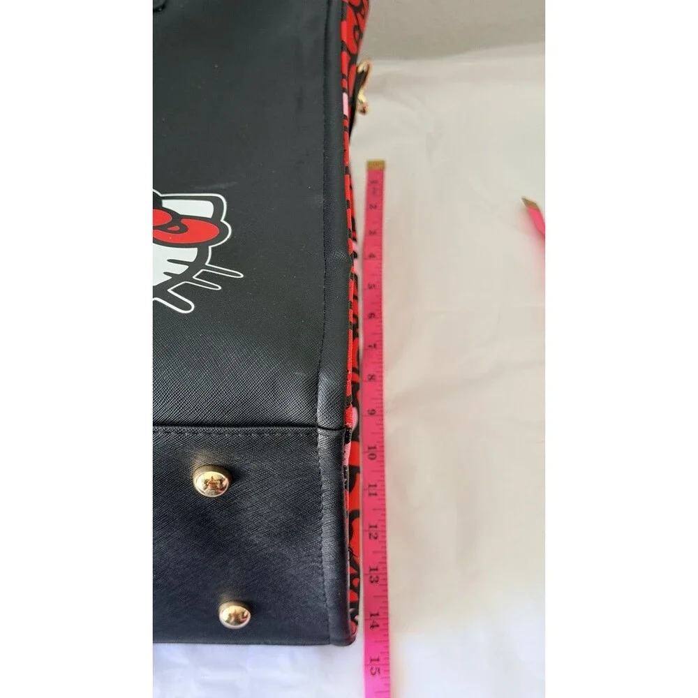 Hello Kitty authentic hello