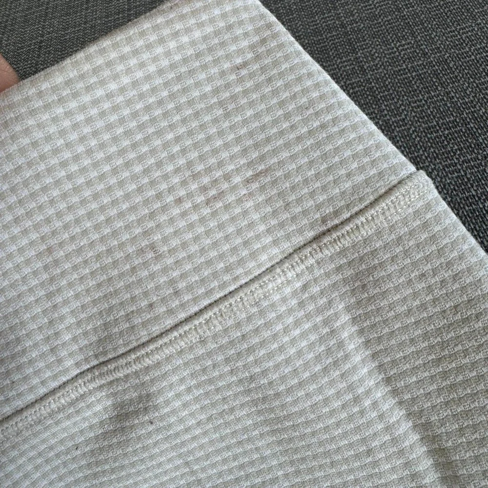 lululemon athletica size 10