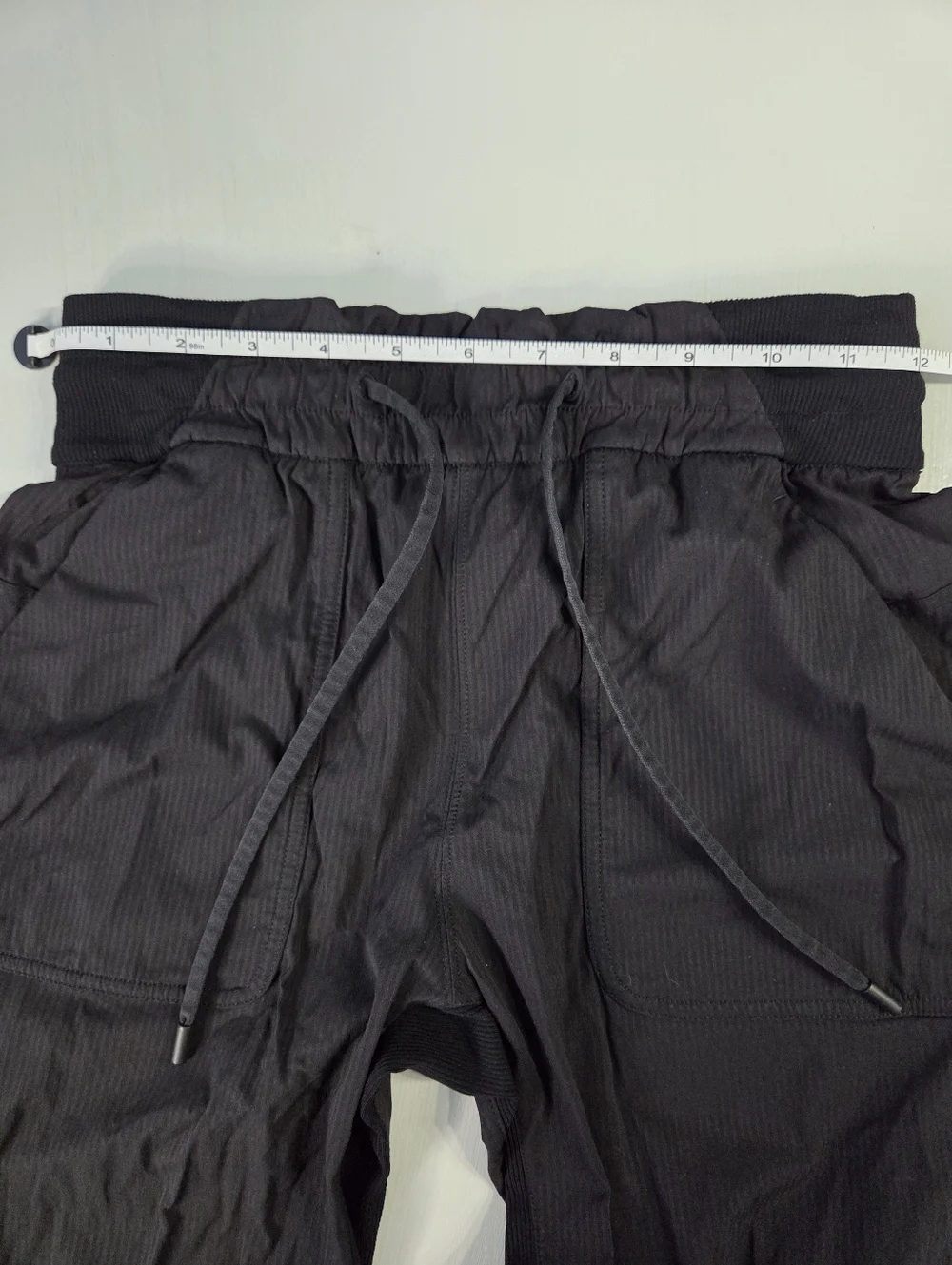 lululemon athletica pre owned