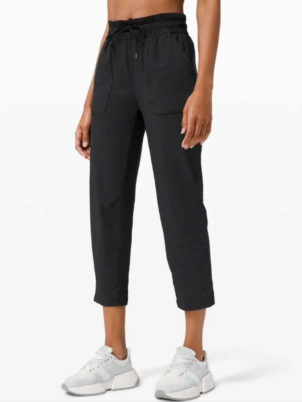 lululemon athletica pre owned