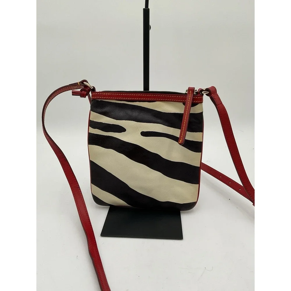 Dooney & Bourke dooney bourke