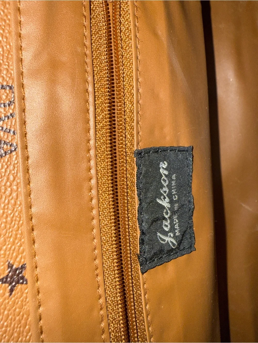 JACKSON it worn