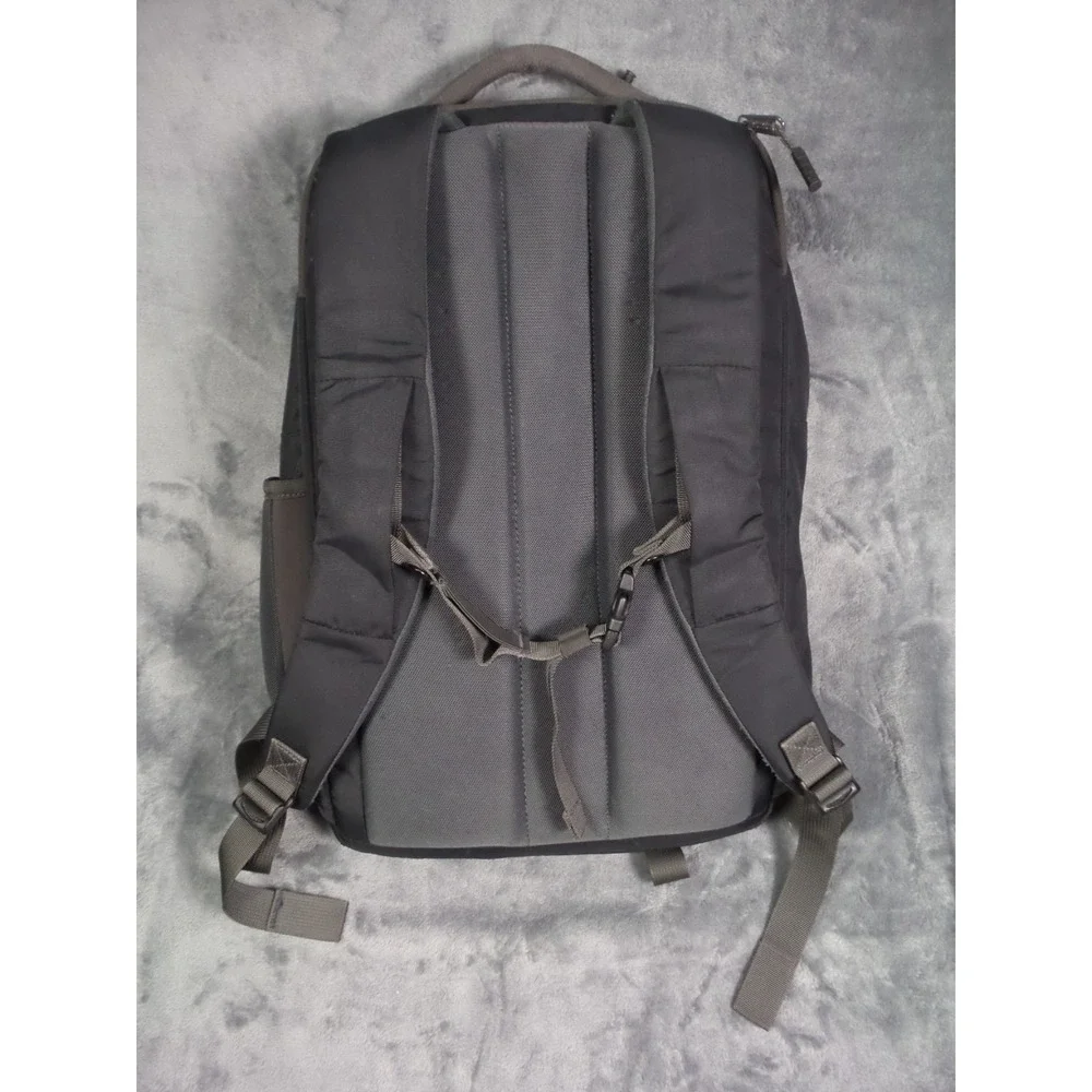 Timbuk2 authority pack