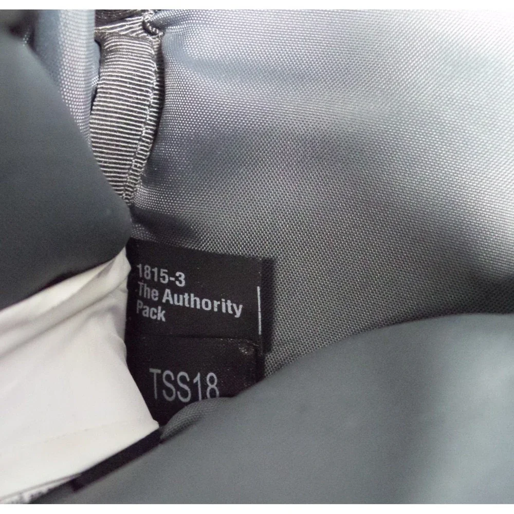 Timbuk2 authority pack