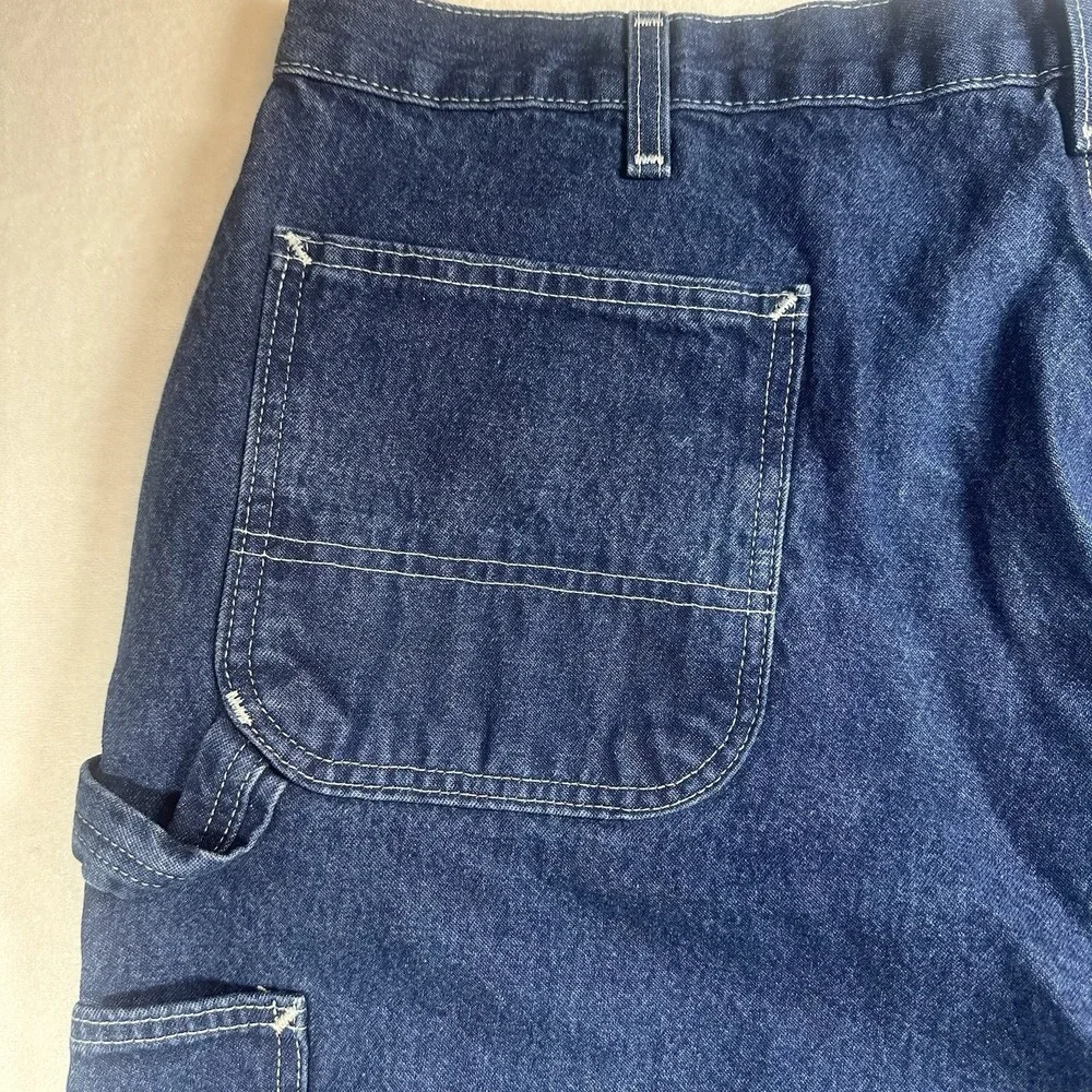 Carhartt good dungaree leg