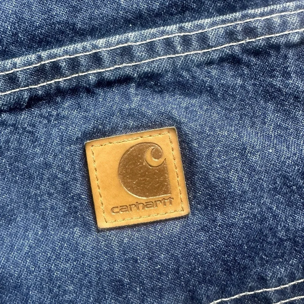 Carhartt cotton straight material