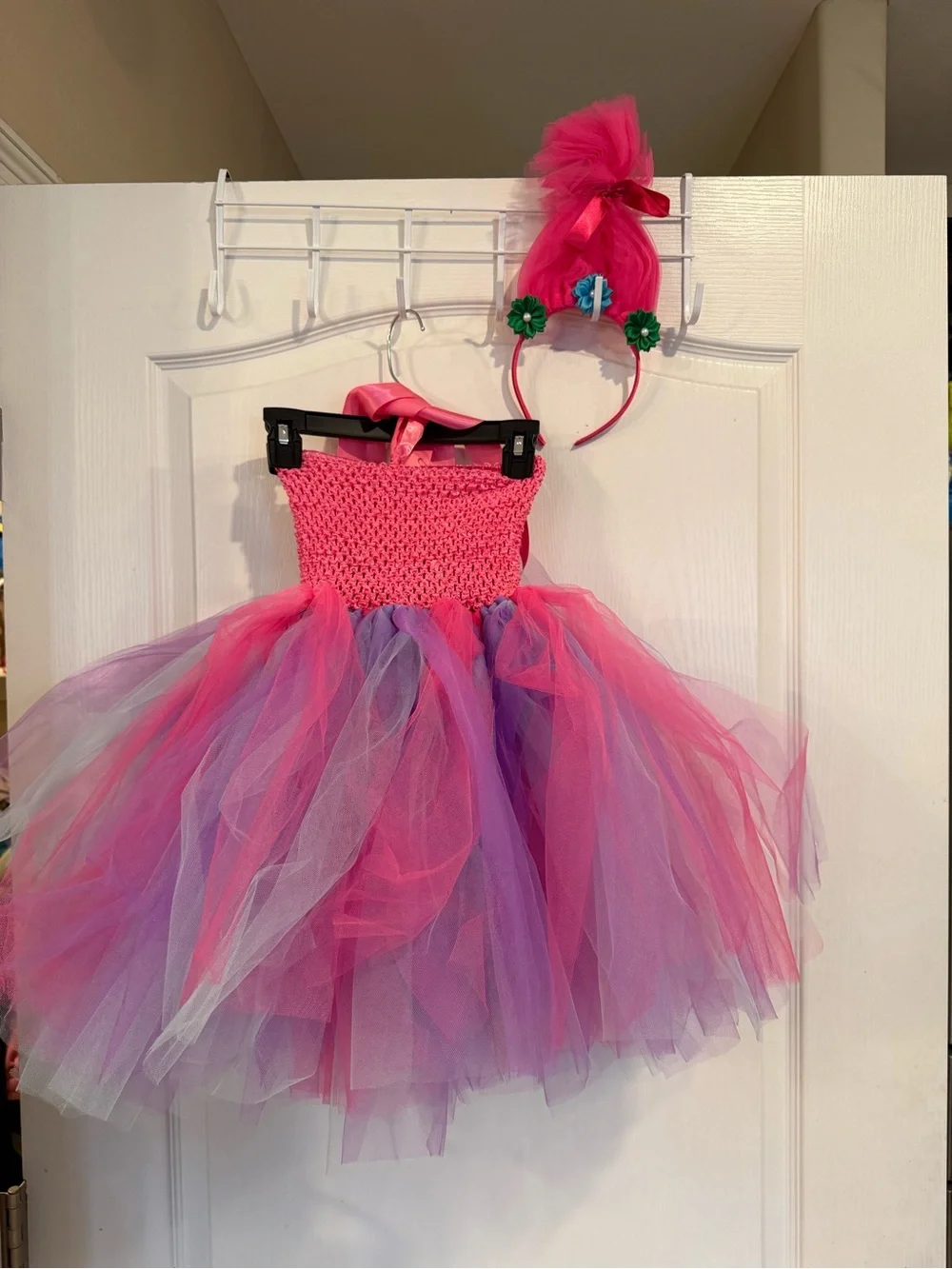 N/A trolls pink